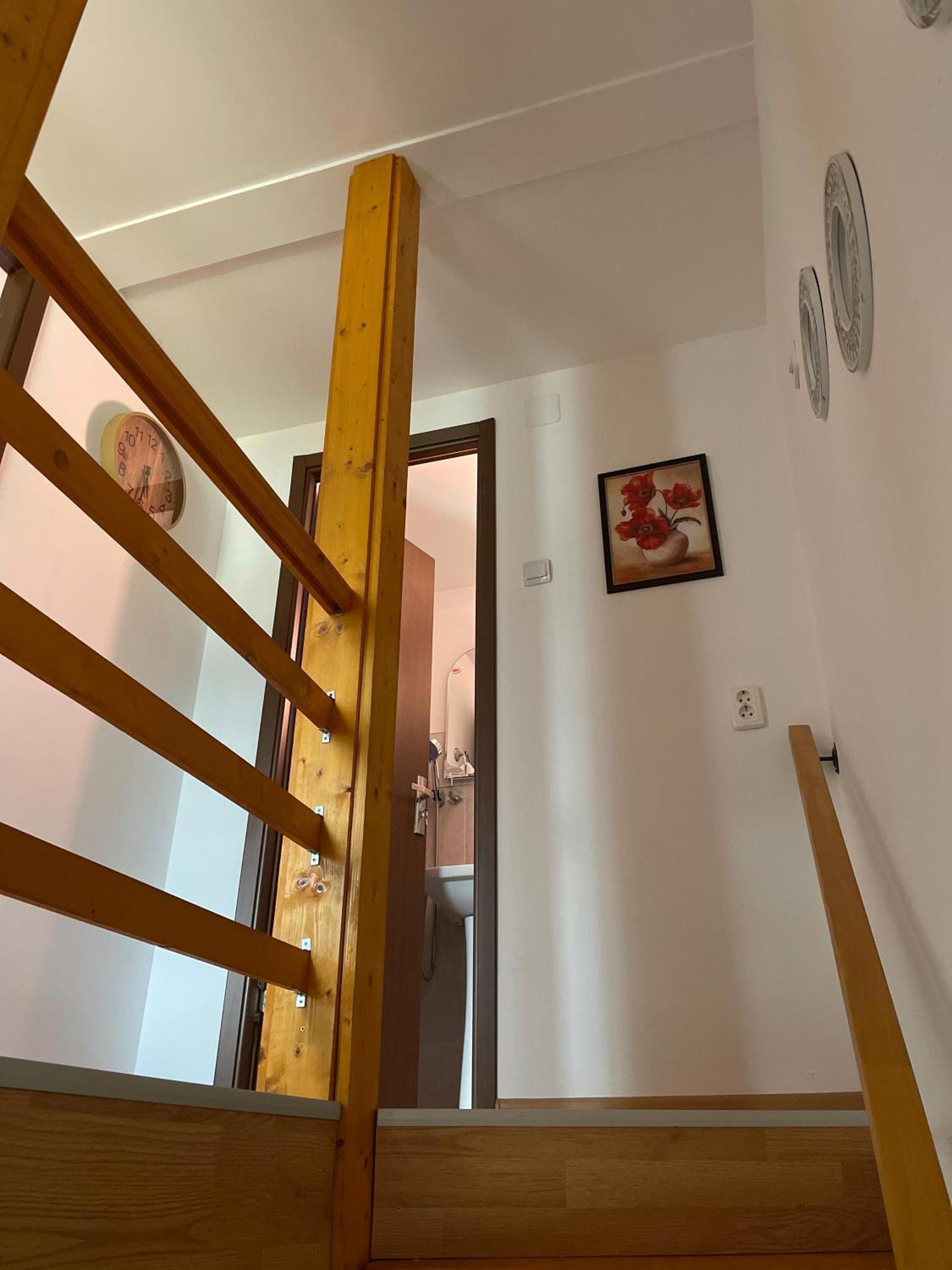 Casa Melania Eselnita Exterior foto
